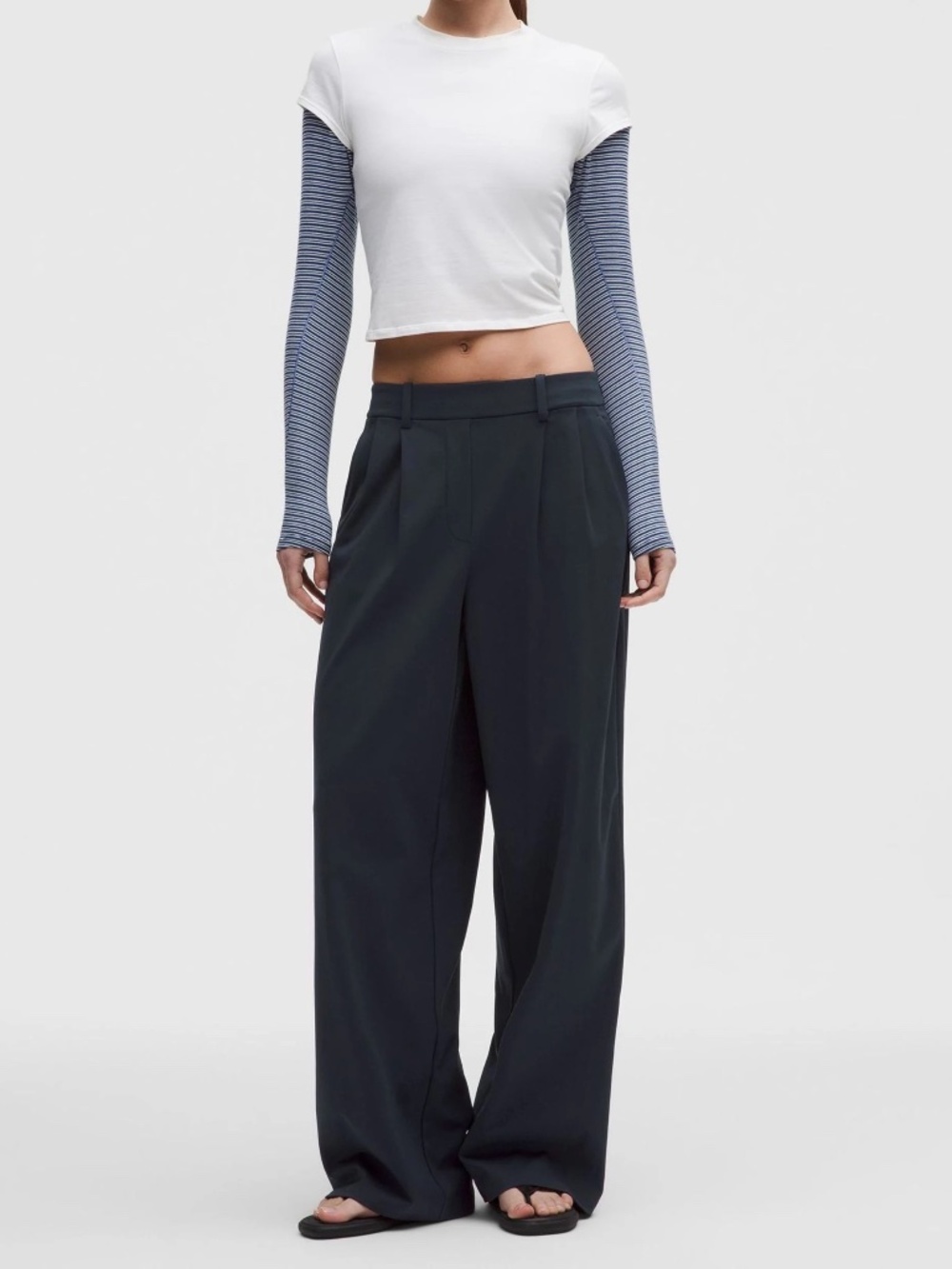 Daydrift High-Rise Wide-Leg Trouser Short - True Navy
